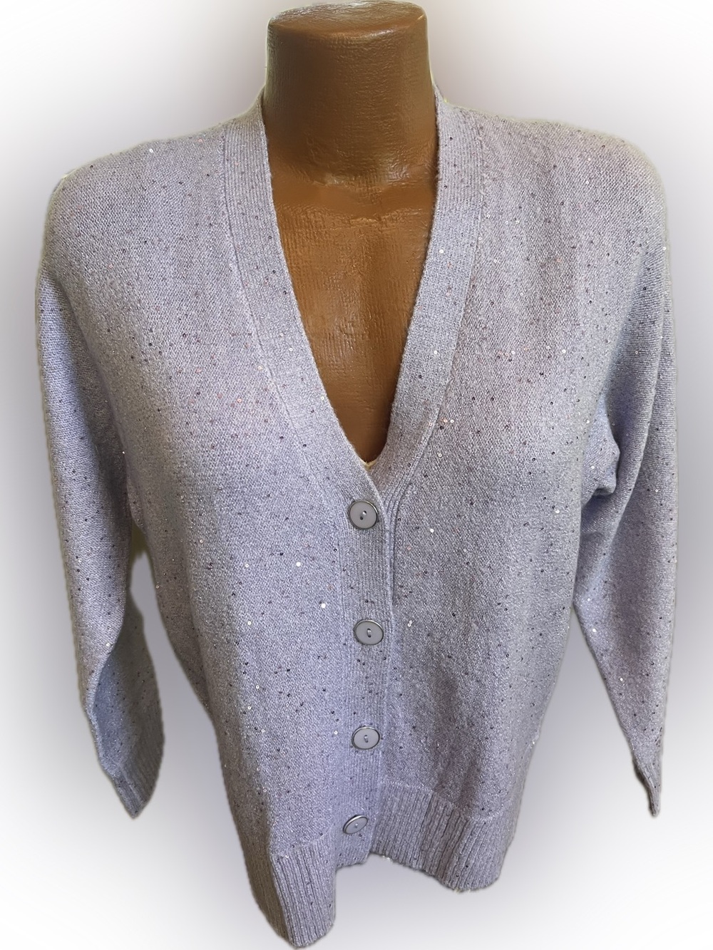 Chico’s lavender sequined v-neck cardigan sweater so pretty!!! Size 1 M 8/10